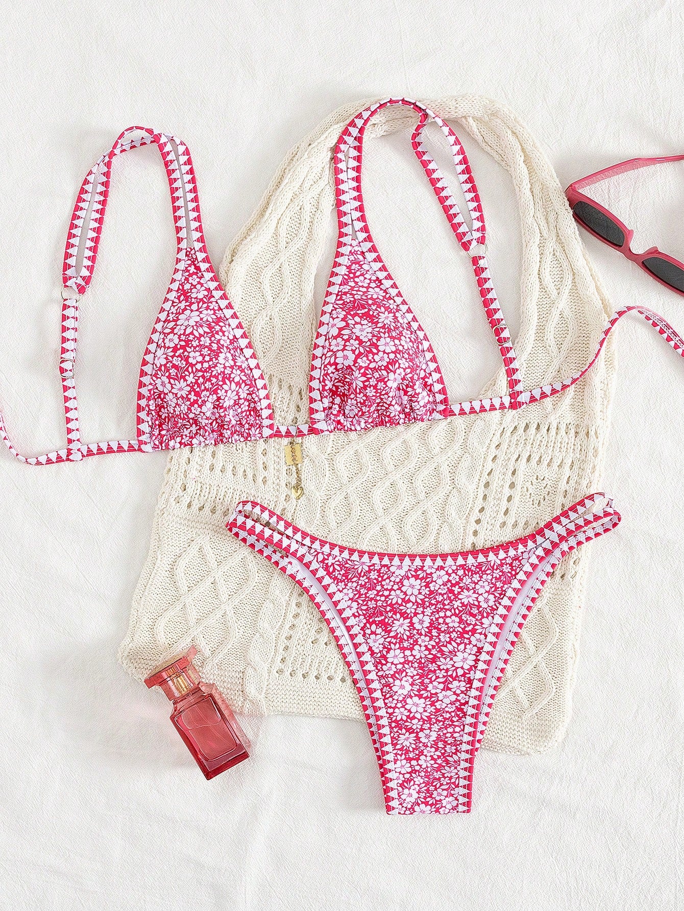 Women'S Ditsy Floral Halter Hollow Back Boho Style Bikini Two Pieces Swimsuit, Spring/Summer